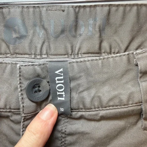 Vuori Meta Pant Mens 32 Charcoal Grey Stretch Chino Technical Trousers V430